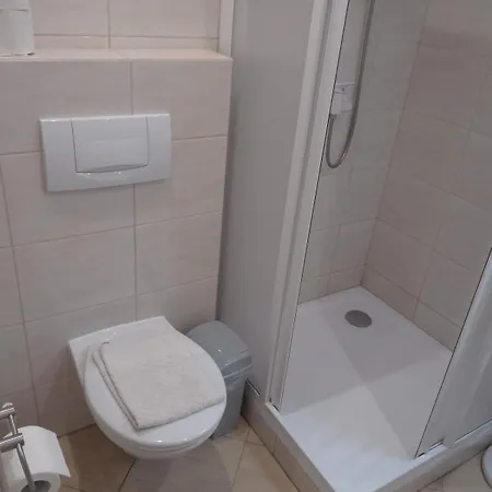 Lejlighed With 2 And Kitchen Kubu Špindlerŭv Mlýn