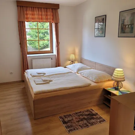 Apartmán With 2 And Kitchen Kubu